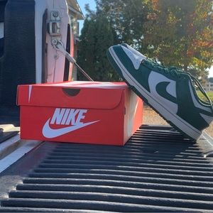 Men’s Nike Dunk Low Michigan State 💚🟢🟢🟢💚